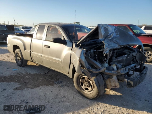 2008 Mitsubishi Raider LS z VIN 1Z7HC22KX8S609878, wystawiony jako Copart lot #85869764 z przebiegiem 163 672 mil mil oraz Szkoda całkowita • Salvage title. Historia ofert i sprzedaży dostępna na DreamBid. Obrazek 4.