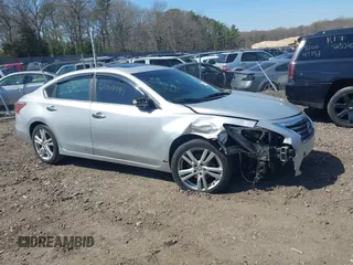 2013 Nissan Altima SV z VIN 1N4BL3AP0DC201162, wystawiony jako IAAI lot #42079925 z przebiegiem Nie podano mil oraz . Historia ofert i sprzedaży dostępna na DreamBid. Obrazek 1.