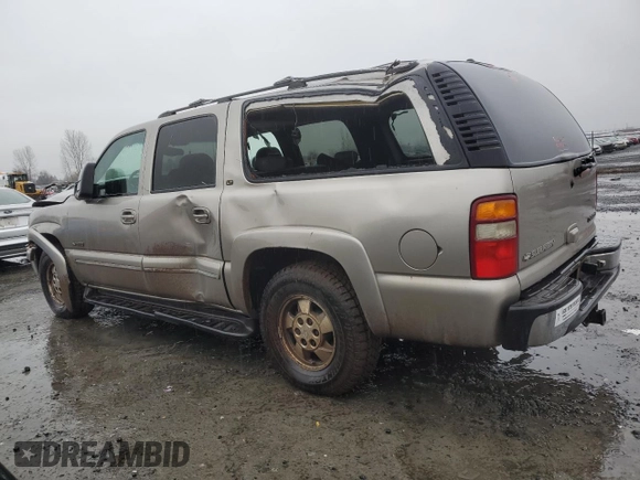 2000 Chevrolet Suburban LS with VIN 3GNFK16TXYG205867, listed as a Copart auction lot 87032424 with 307,632 mi miles and Salvage title. Bid and sale history available at DreamBid. Image 2.
