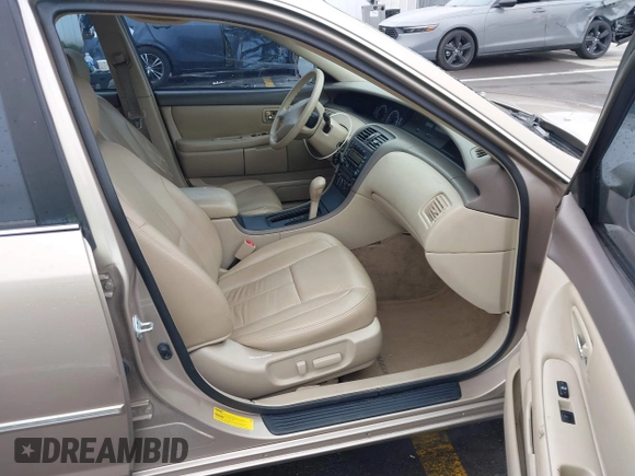 2001 Toyota Avalon XL with VIN 4T1BF28B31U158301, listed as a IAAI auction lot 41748763 with 192,762 mi miles and . Bid and sale history available at DreamBid. Image 5.