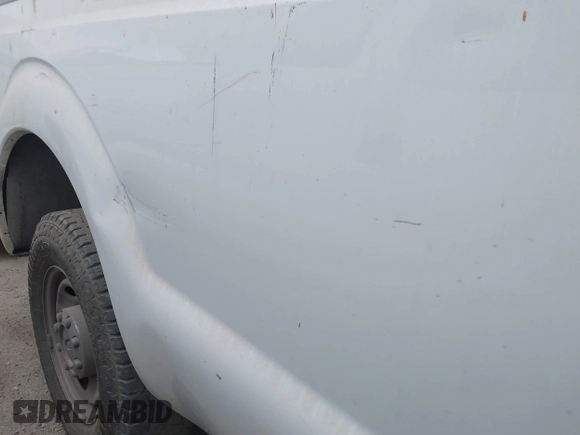 2015 Ford F-250 XL с VIN 1FT7W2A65FED67645, выставлен на аукционе IAAI как лот 41366127 с пробегом 112 056 миль миль и . История ставок и продаж доступна на DreamBid. Изображение 6.
