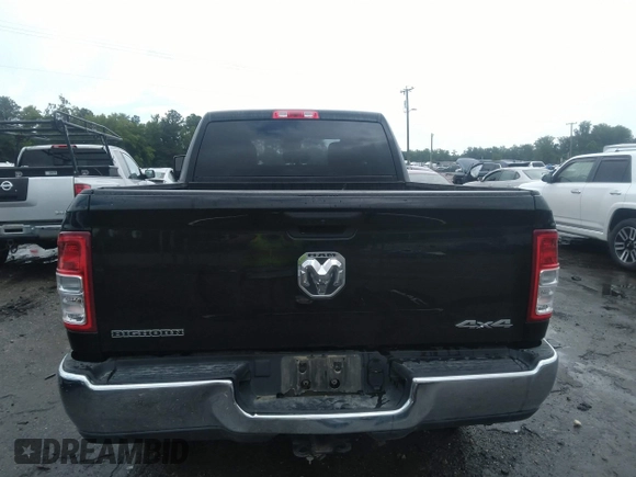 2024 Ram 2500 Big Horn z VIN 3C6UR5DJ6RG303615, wystawiony jako IAAI lot #42648825 z przebiegiem 35 078 mil mil oraz . Historia ofert i sprzedaży dostępna na DreamBid. Obrazek 17.