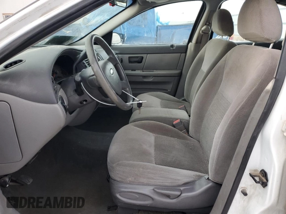 2006 Ford Taurus SE with VIN 1FAFP532X6A262312, listed as a Copart auction lot 43876355 with 88,176 mi miles and Clean Title. Bid and sale history available at DreamBid. Image 7.