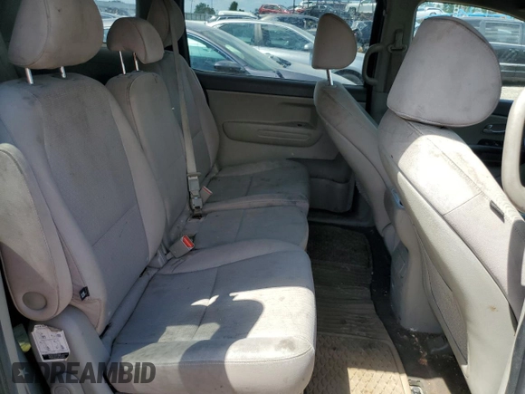 2016 Kia Sedona LX with VIN KNDMB5C10G6134592, listed as a Copart auction lot 56881974 with 137,797 mi miles and Salvage Title. Bid and sale history available at carsss.com. Image 11.