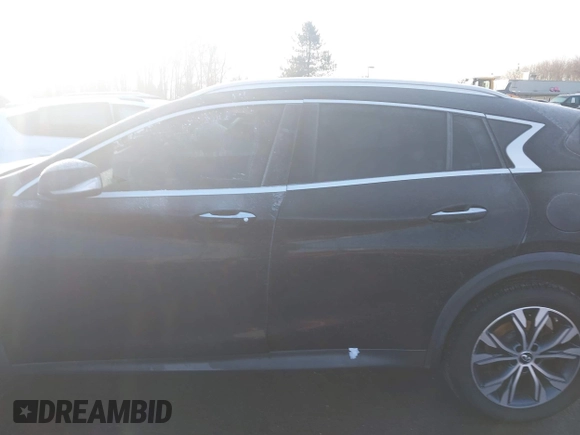 2018 Infiniti QX30 Luxury with VIN SJKCH5CR4JA046890, listed as a IAAI auction lot 41126484 with 92,165 mi miles and . Bid and sale history available at DreamBid. Image 14.