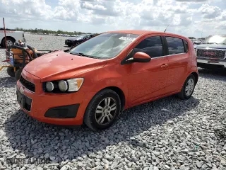 2013 Chevrolet Sonic LT with VIN 1G1JC6SG9D4109279, listed as a Copart auction lot 51763515 with 172,007 mi miles and Clean Title. Bid and sale history available at carsss.com. Image 1.