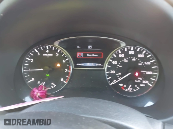 2018 Nissan Altima 2.5 S with VIN 1N4AL3AP0JC252006, listed as a IAAI auction lot 40632218 with 103,865 mi miles. Bid and sale history available at carsss.com. Image 7.