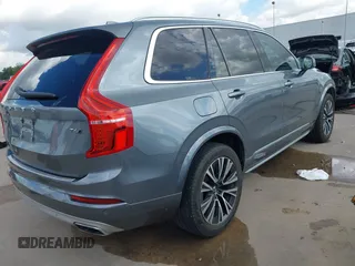 2020 Volvo XC90 Momentum with VIN YV4A221K4L1584182, listed as a IAAI auction lot 42584433 with 92,059 mi miles and . Bid and sale history available at DreamBid. Image 4.
