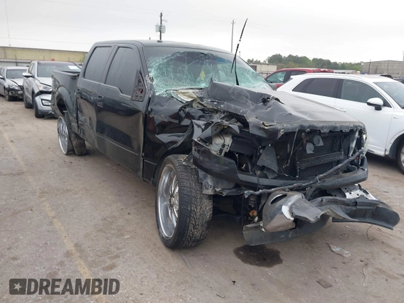 2013 Ford F-150 XL with VIN 1FTFW1CF6DKE60563, listed as a IAAI auction lot 41870786 with 194,464 mi miles and . Bid and sale history available at carsss.com. Image 1.