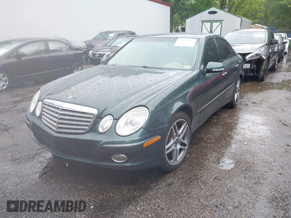 2007 Mercedes-Benz E 350 z VIN WDBUF56X67A997848, wystawiony jako IAAI lot #42318389 z przebiegiem 135 847 mil mil oraz . Historia ofert i sprzedaży dostępna na DreamBid. Obrazek 2.