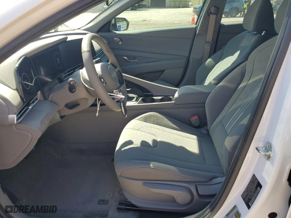 2025 Hyundai Elantra SEL Convenience with VIN KMHLS4DG3SU856356, listed as a Copart auction lot 49180015 with 2,185 mi miles and Salvage Title. Bid and sale history available at carsss.com. Image 7.