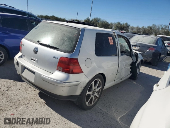 2000 Volkswagen Golf с VIN WVWBC21J3YW112402, выставлен на аукционе Copart как лот 70104574 с пробегом Не указан миль и На запчасти • Non repairable. История ставок и продаж доступна на DreamBid. Изображение 3.