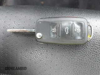 2016 Volkswagen Passat SE с VIN 1VWBS7A35GC047664, выставлен на аукционе IAAI как лот 42279911 с пробегом 170 886 миль миль и . История ставок и продаж доступна на DreamBid. Изображение 11.