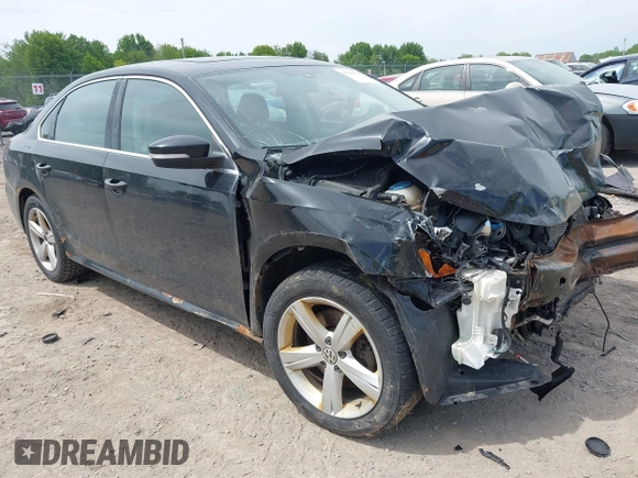 2013 Volkswagen Passat SE с VIN 1VWBP7A36DC012788, выставлен на аукционе IAAI как лот 42365537 с пробегом 140 367 миль миль и . История ставок и продаж доступна на DreamBid. Изображение 1.