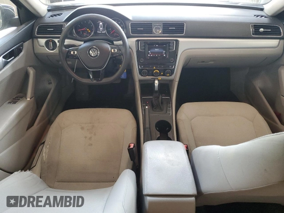 2016 Volkswagen Passat S with VIN 1VWAT7A37GC015162, listed as a Copart auction lot 62492515 with 137,641 mi miles and Salvage title. Bid and sale history available at DreamBid. Image 8.