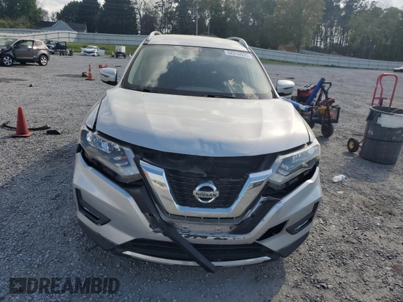 2017 Nissan Rogue SV with VIN JN8AT2MT9HW143313, listed as a Copart auction lot 52010935 with 92,200 mi miles and Salvage Title. Bid and sale history available at carsss.com. Image 5.