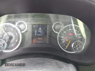 2022 Ram 2500 Tradesman с VIN 3C6UR5CL1NG322828, выставлен на аукционе IAAI как лот 41558823 с пробегом 142 287 миль миль и . История ставок и продаж доступна на DreamBid. Изображение 7.
