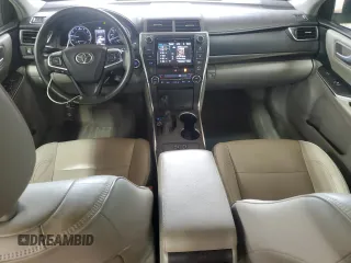 2017 Toyota Camry XLE z VIN 4T1BF1FK3HU699131, wystawiony jako Copart lot #58820105 z przebiegiem 80 344 mil mil oraz Szkoda całkowita • Salvage title. Historia ofert i sprzedaży dostępna na DreamBid. Obrazek 8.