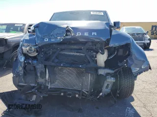2023 Land Rover Defender SE with VIN SALEP7EU1P2207252, listed as a Copart auction lot 49336395 with 20,179 mi miles and Salvage title. Bid and sale history available at DreamBid. Image 5.