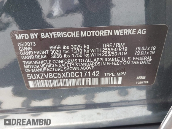 2013 BMW X5 xDrive50i z VIN 5UXZV8C5XD0C17142, wystawiony jako IAAI lot #42528433 z przebiegiem 84 886 mil mil oraz . Historia ofert i sprzedaży dostępna na DreamBid. Obrazek 9.
