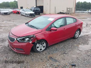2016 Kia Forte LX z VIN KNAFK4A61G5526226, wystawiony jako IAAI lot #42345828 z przebiegiem 179 076 mil mil oraz . Historia ofert i sprzedaży dostępna na DreamBid. Obrazek 2.