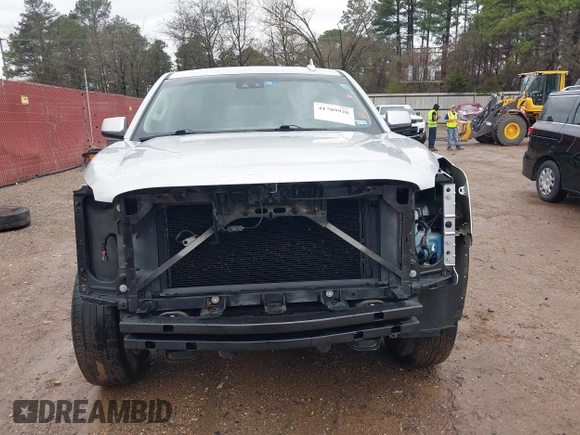 2015 GMC Yukon SLT with VIN 1GKS1BKC7FR628736, listed as a IAAI auction lot 41709926 with 130,254 mi miles. Bid and sale history available at carsss.com. Image 13.