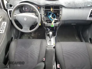 2006 Suzuki Aerio Premium z VIN JS2RC62H265351207, wystawiony jako Copart lot #74980534 z przebiegiem 64 199 mil mil oraz Nie do naprawy. Historia ofert i sprzedaży dostępna na DreamBid. Obrazek 8.