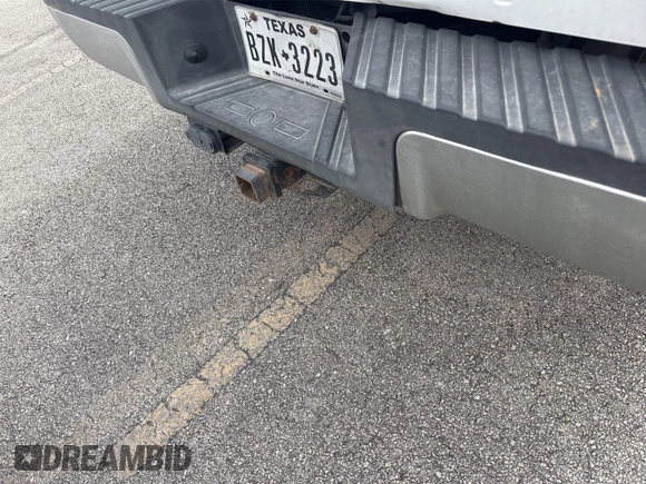2012 Ford F-250 XL with VIN 1FT7W2BT4CEB38888, listed as a IAAI auction lot 42832837 with 144,447 mi miles and . Bid and sale history available at DreamBid. Image 6.
