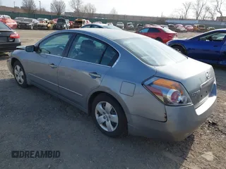 2008 Nissan Altima 2.5 SL with VIN 1N4AL21E58N421296, listed as a IAAI auction lot 41772701 with 162,671 mi miles. Bid and sale history available at carsss.com. Image 3.