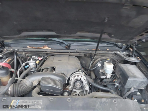2007 Chevrolet Suburban LT with VIN 3GNFC16067G318779, listed as a IAAI auction lot 41560427 with 209,104 mi miles. Bid and sale history available at carsss.com. Image 10.