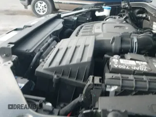 2024 Volkswagen Tiguan SE с VIN 3VVMB7AX6RM176241, выставлен на аукционе IAAI как лот 41835966 с пробегом 2 269 миль миль и . История ставок и продаж доступна на DreamBid. Изображение 20.