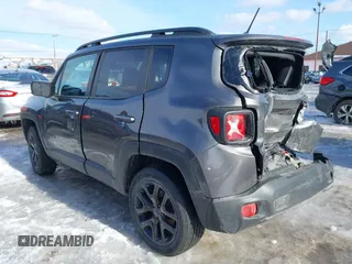 2017 Jeep Renegade Latitude with VIN ZACCJBBBXHPG26584, listed as a IAAI auction lot 41571110 with 75,484 mi miles. Bid and sale history available at carsss.com. Image 3.