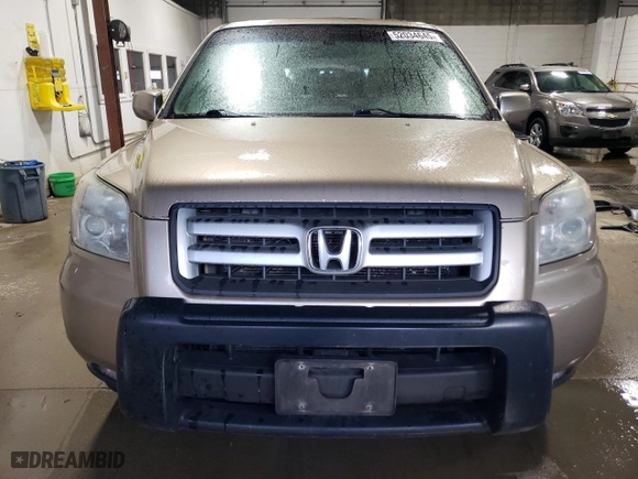 2006 Honda Pilot EX-L with VIN 5FNYF18516B004298, listed as a Copart auction lot 52034645 with 276,019 mi miles and Salvage Title. Bid and sale history available at carsss.com. Image 5.