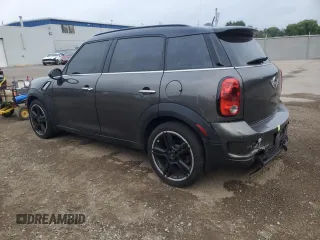 2012 MINI Countryman S with VIN WMWZC5C52CWL60422, listed as a Copart auction lot 61420495 with 252,182 mi miles and Clean title. Bid and sale history available at DreamBid. Image 2.