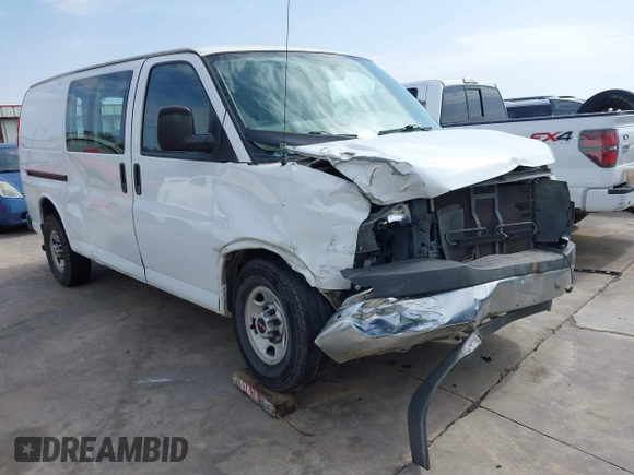 2019 GMC Savana Cargo with VIN 1GTW7AFGXK1220517, listed as a IAAI auction lot 41547025 with 131,264 mi miles. Bid and sale history available at carsss.com. Image 1.