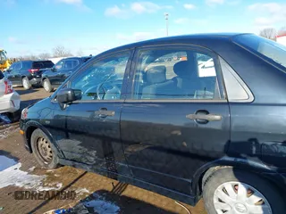 2006 Suzuki Aerio z VIN JS2RB62S065300349, wystawiony jako IAAI lot #41796030 z przebiegiem 67 098 mil mil oraz . Historia ofert i sprzedaży dostępna na DreamBid. Obrazek 14.