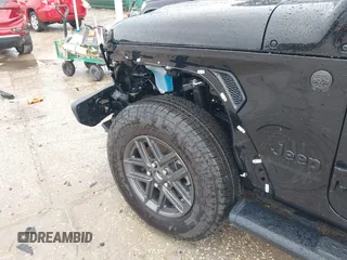 2025 Jeep Wrangler Sport S with VIN 1C4PJXDG9SW559915, listed as a IAAI auction lot 42653116 with 1,730 mi miles and . Bid and sale history available at DreamBid. Image 18.