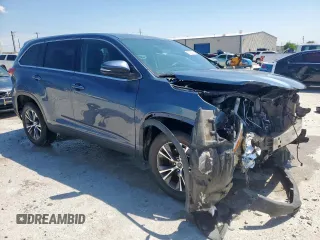 2019 Toyota Highlander LE z VIN 5TDZZRFH0KS324788, wystawiony jako Copart lot #56583055 z przebiegiem 167 001 mil mil oraz Szkoda całkowita • Salvage title. Historia ofert i sprzedaży dostępna na DreamBid. Obrazek 4.