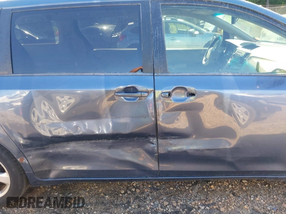 2013 Toyota Sienna LE AAS with VIN 5TDKK3DCXDS350005, listed as a IAAI auction lot 42470301 with 345,695 mi miles and . Bid and sale history available at DreamBid. Image 13.