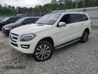 2013 Mercedes-Benz GL 450 z VIN 4JGDF7CE3DA122086, wystawiony jako Copart lot #52203515 z przebiegiem 105 680 mil mil oraz Szkody całkowita. Historia ofert i sprzedaży dostępna na DreamBid. Obrazek 1.