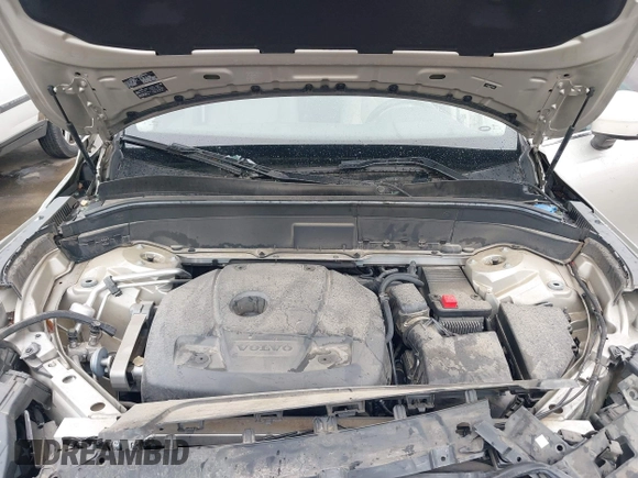 2017 Volvo XC90 Inscription with VIN YV4A22PL1H1112366, listed as a IAAI auction lot 41910218 with 67,771 mi miles. Bid and sale history available at carsss.com. Image 10.