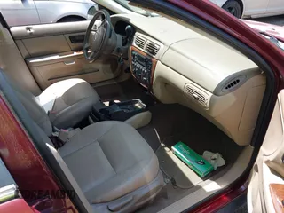 2005 Mercury Sable LS с VIN 1MEFM55S75A618406, выставлен на аукционе IAAI как лот 42814496 с пробегом 121 169 миль миль и . История ставок и продаж доступна на DreamBid. Изображение 5.