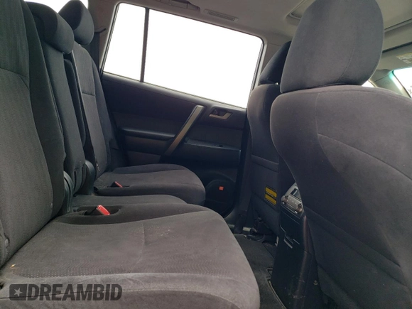 2009 Toyota Highlander Sport z VIN JTEES43A792136389, wystawiony jako Copart lot #58080005 z przebiegiem 317 249 mil mil oraz Szkoda całkowita • Salvage title. Historia ofert i sprzedaży dostępna na DreamBid. Obrazek 10.