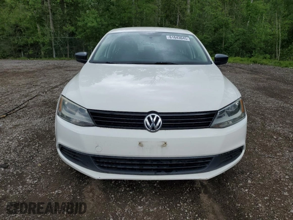 2013 Volkswagen Jetta S with VIN 3VW2K7AJ4DM377451, listed as a Copart auction lot 61643045 with 183,198 mi miles and Salvage title. Bid and sale history available at DreamBid. Image 5.