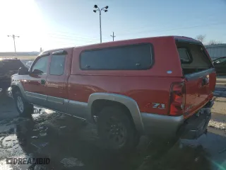 2003 Chevrolet Silverado 1500 LT with VIN 1GCEK19T33Z151854, listed as a Copart auction lot 89107845 with 164,732 mi miles and Salvage Title. Bid and sale history available at carsss.com. Image 2.