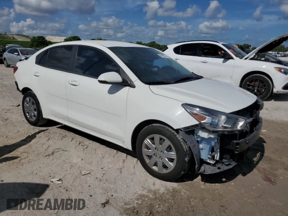 2021 Kia Rio LX with VIN 3KPA24AD1ME391129, listed as a Copart auction lot 64962374 with 37,018 mi miles and Salvage Title. Bid and sale history available at carsss.com. Image 4.