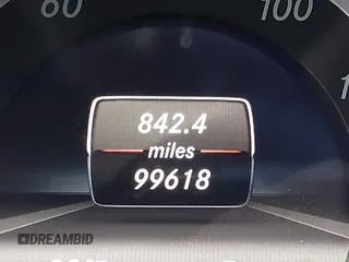 2013 Mercedes-Benz E-Class E 350 Luxury BlueTEC with VIN WDDHF2EB5DA675484, listed as a IAAI auction lot 41522495 with 99,618 mi miles. Bid and sale history available at carsss.com. Image 16.
