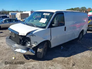 2007 Chevrolet Express Cargo z VIN 1GCFG15X171172320, wystawiony jako IAAI lot #41072238 z przebiegiem 300 000 mil mil oraz . Historia ofert i sprzedaży dostępna na DreamBid. Obrazek 2.