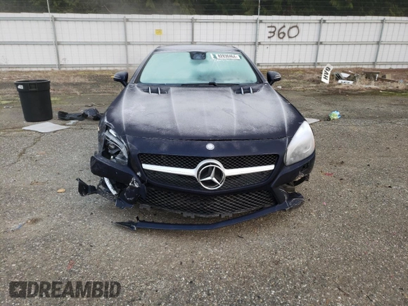 2013 Mercedes-Benz SL 550 z VIN WDDJK7DA3DF011013, wystawiony jako Copart lot #82830464 z przebiegiem 29 913 mil mil oraz Szkoda całkowita • Salvage title. Historia ofert i sprzedaży dostępna na DreamBid. Obrazek 5.