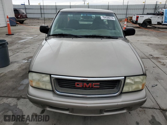 2003 GMC Sonoma with VIN 1GTCS19H638190818, listed as a Copart auction lot 76438274 with 98,901 mi miles and Salvage Title. Bid and sale history available at DreamBid. Image 5.